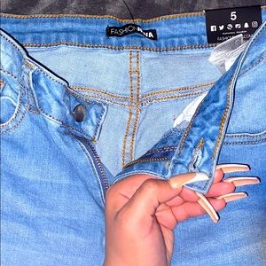 Size 5 Fashion Nova Jeans